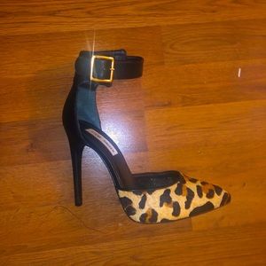 Animal print fur pumps